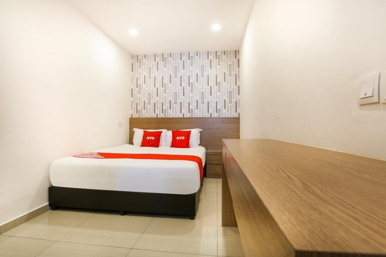 Dyaya Hotel Malacca Exterior foto